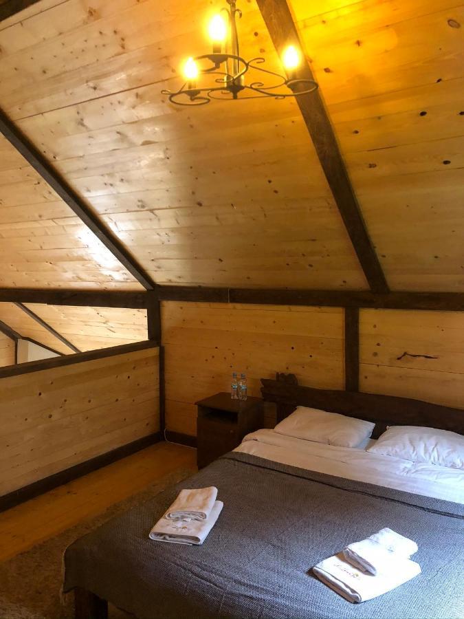 Chalet Shepit Karpat Boekovel Buitenkant foto